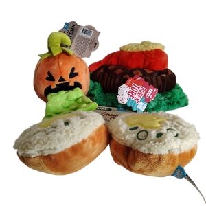 Barkbox Lot of MED Dog Toys NEW Chompers, Yak O Lantern, Borf N' Torf Squeak